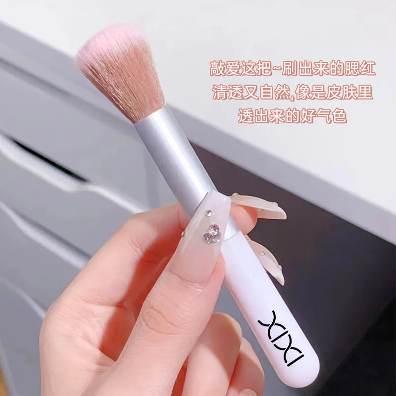 Makeup brush fiber